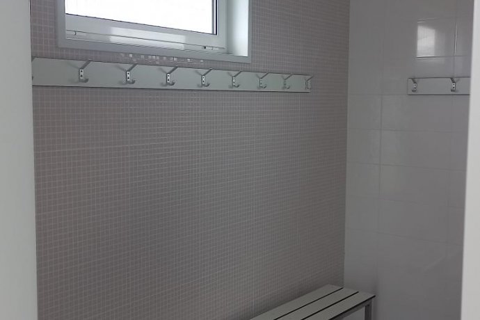 Edifício de apoio ao CCD Renault Cacia, Aveiro, 2022